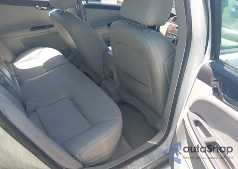 2011 Chevrolet Impala Ltz z USA, uszkodzony, nr VIN 2G1WC5EM5B1104204